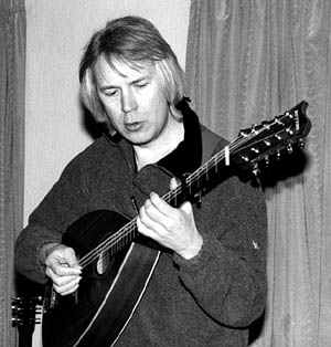 Martin Young @ Orpington Folk Club 2002
