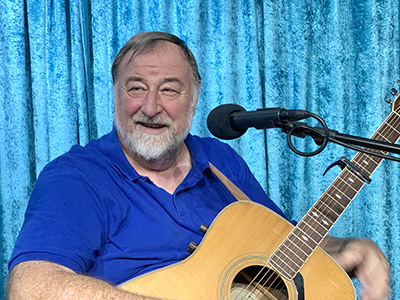 Nick Dow @ orpington Folk Club, Farnborough Social Club 2022